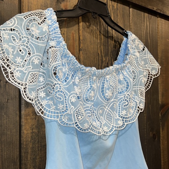 Boston Proper Two Tone Lace Overlay Top M Blue White NWT Boho Off Shoulder Girly - Picture 6 of 10